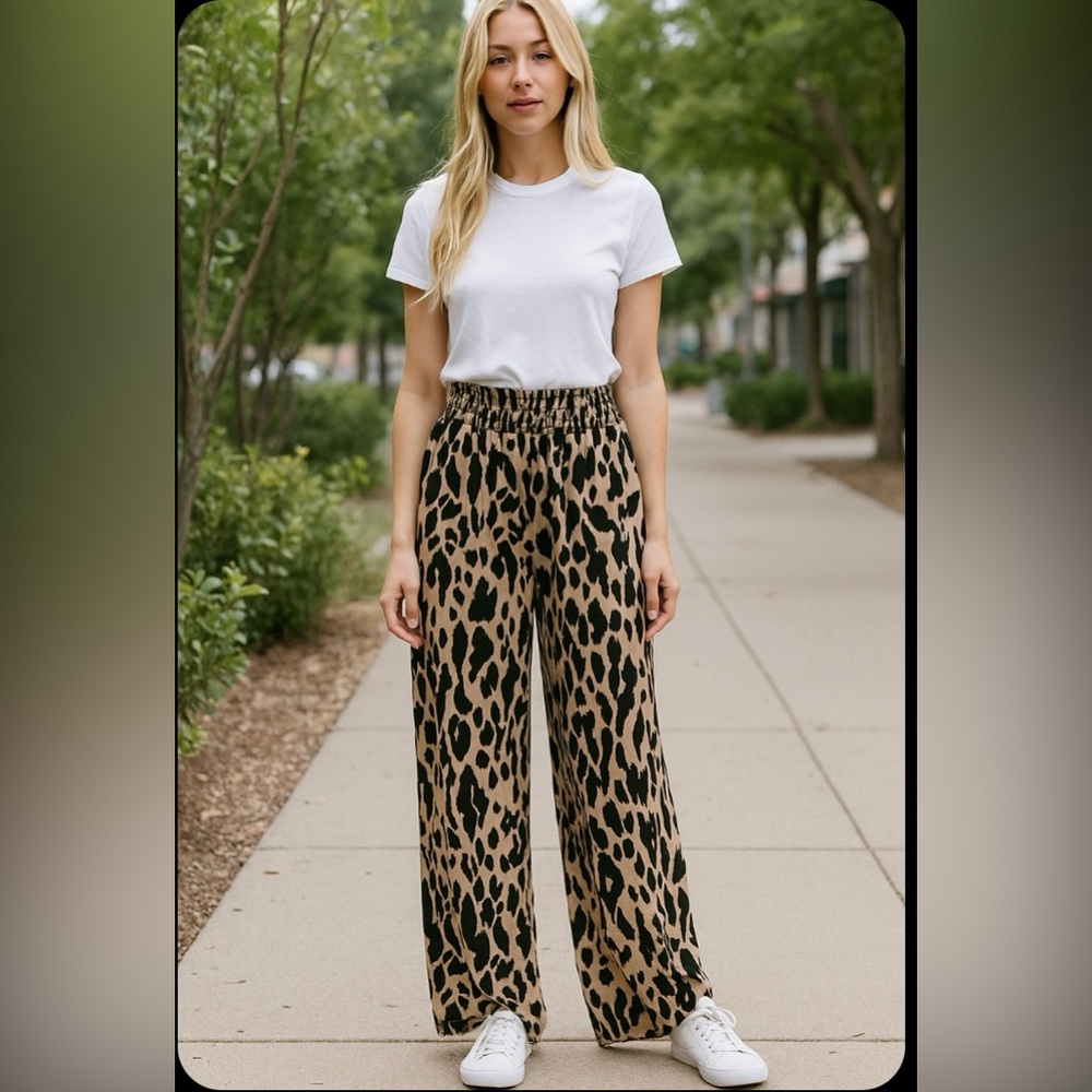 BBJ Los Angeles Women’s Leopard Print Pull On Pants Size L Mob Wife Leisure Wear